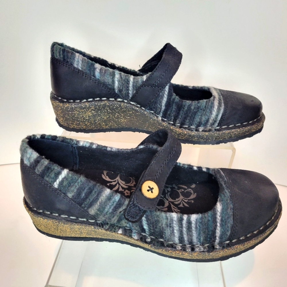 Aetrex Janine Sweater Mary Jane Size 5-5.5 Leather Wedge Comfort Shoe Women's